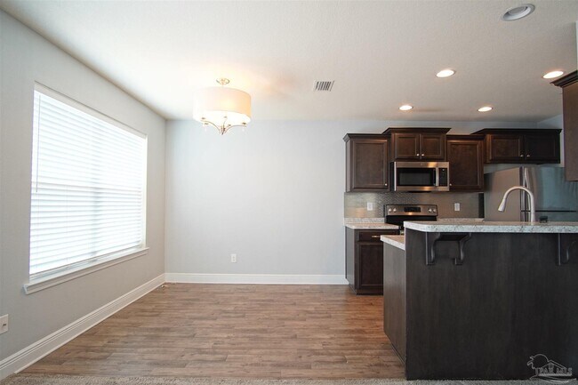 Building Photo - 5868 Providence Loop