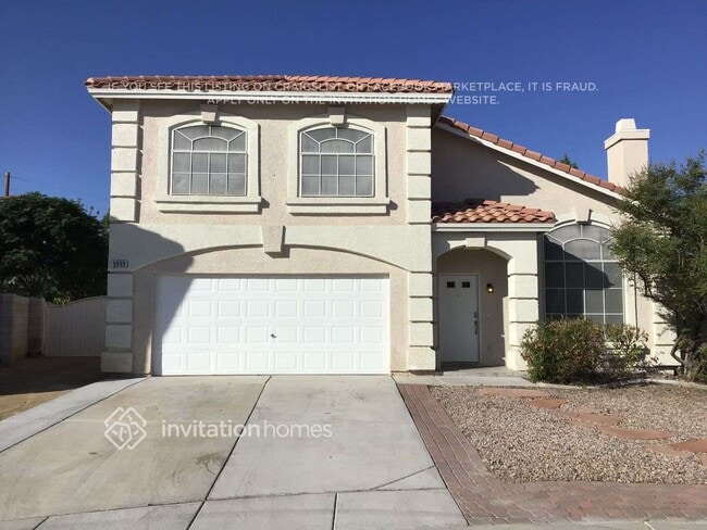 Building Photo - 9899 Silver Lasso St