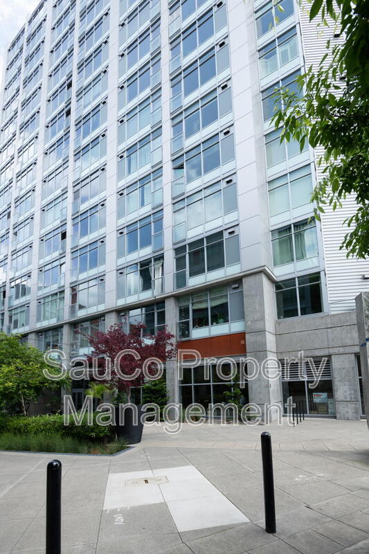 Building Photo - 1926 W Burnside St