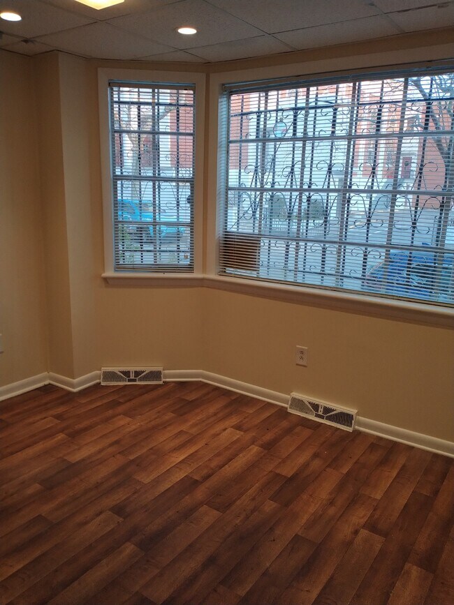 living room - 34 Morris St