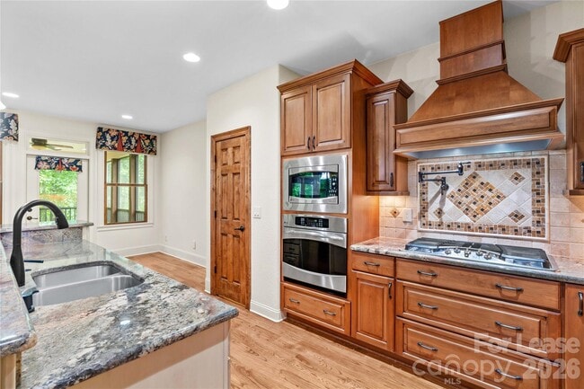 Building Photo - 8994 Azalea Rd