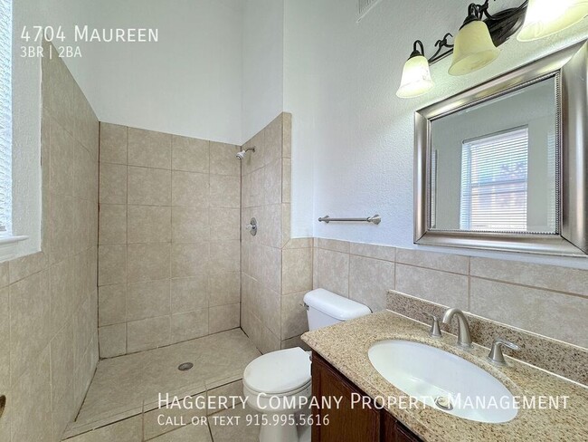 Building Photo - 4704 Maureen-