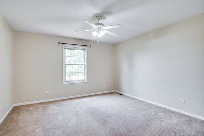 Building Photo - 662 Chaney Ct