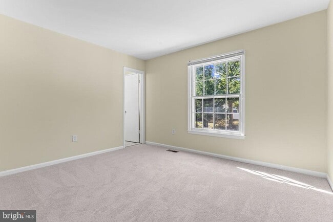 Building Photo - 7219 Bona Vista Ct