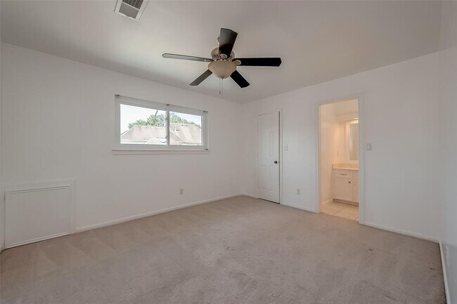Building Photo - 20206 Cadogan Ct
