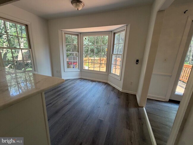 Building Photo - 4009 Dogberry Ln