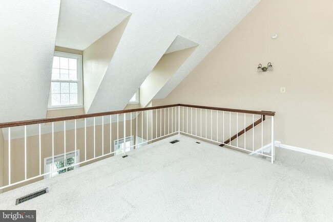 Building Photo - 12856 Mill Brook Ct