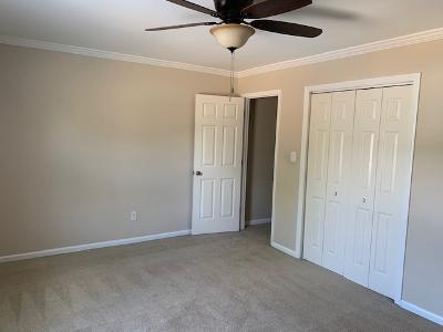 Building Photo - 152 Tella Dr