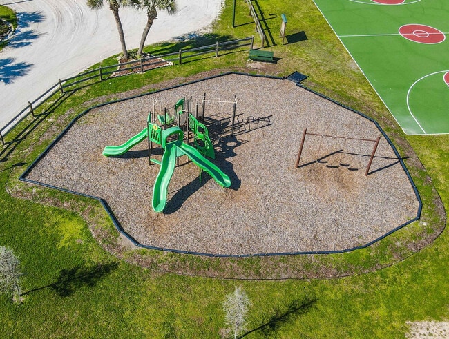 Building Photo - 36 Moody Dr