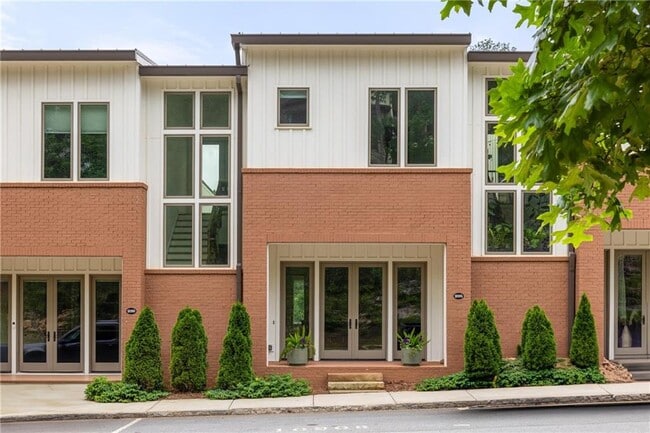 Primary Photo - 10904 Serenbe Ln