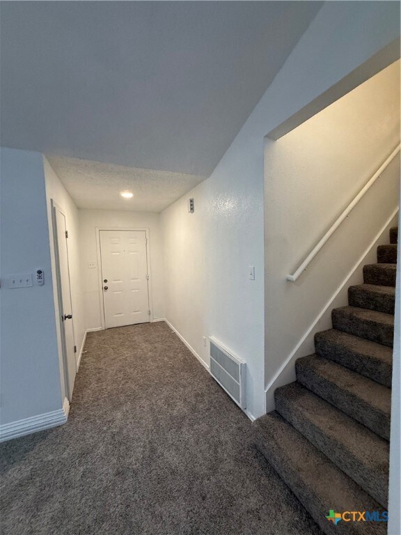 Building Photo - 409 El Secreto St