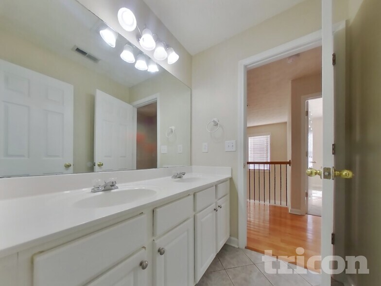 Building Photo - 3536 Butler Springs Trace