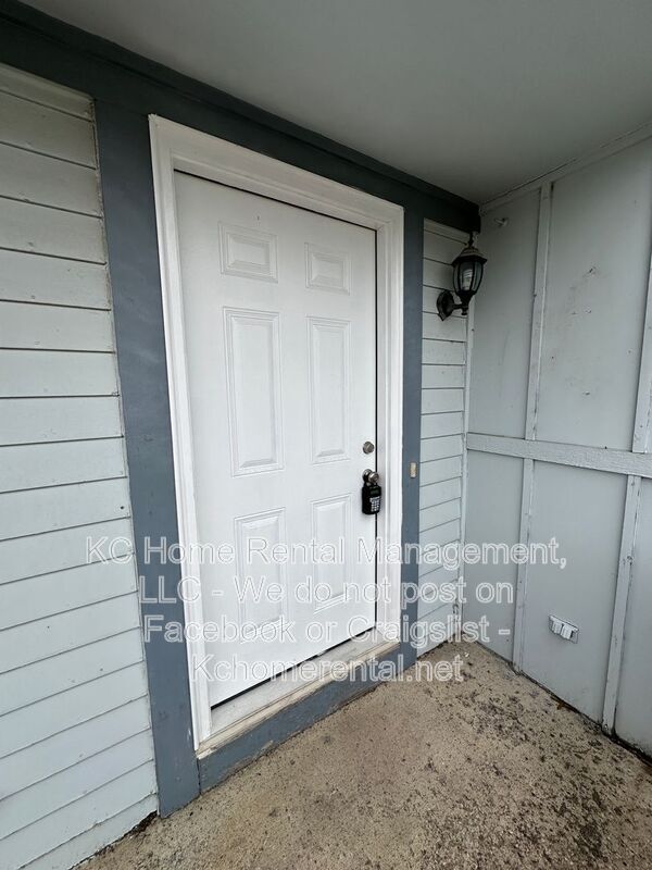 Building Photo - 1259 Petzold Dr