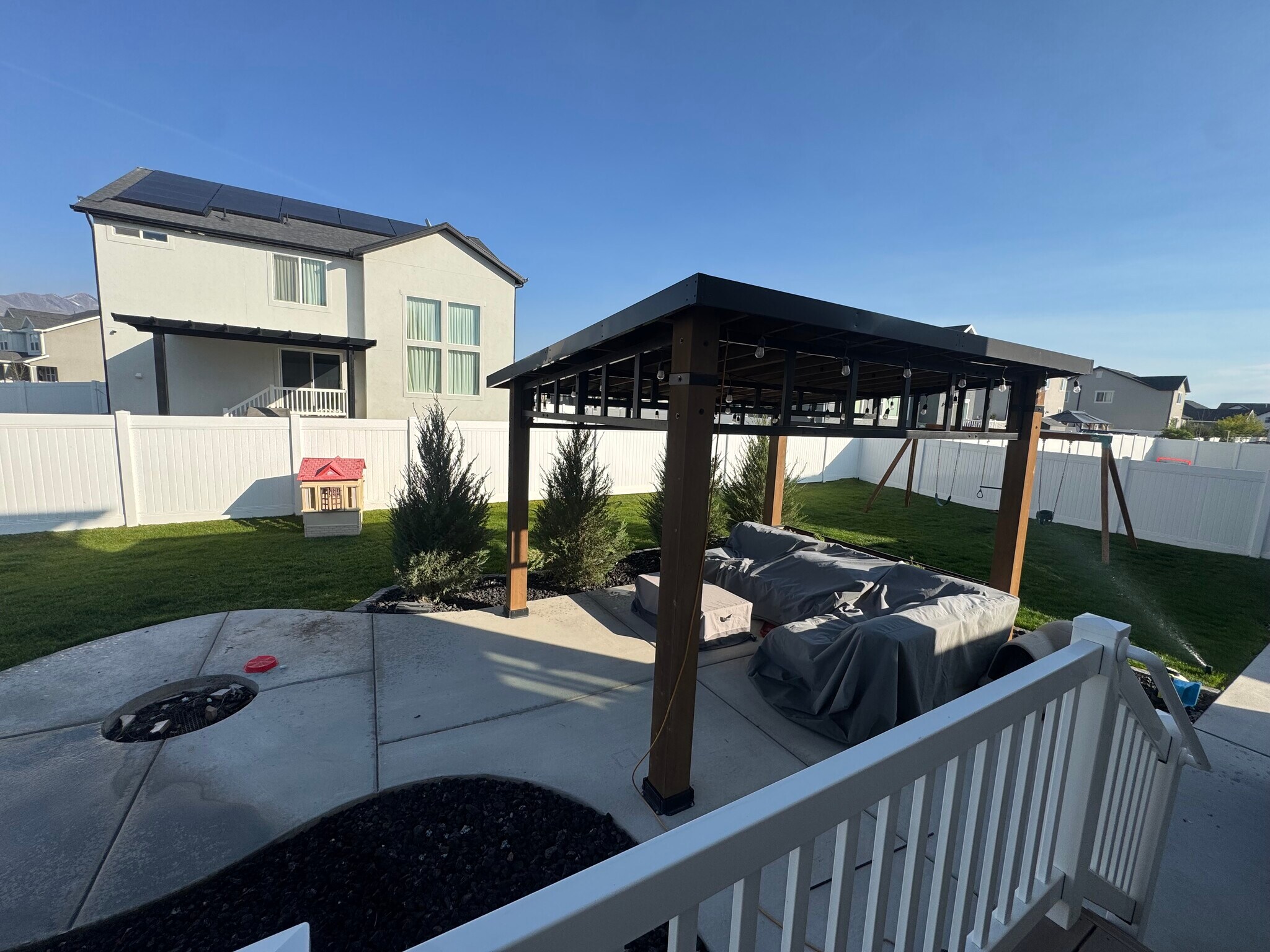 Building Photo - 4595 N Kings Peak Way