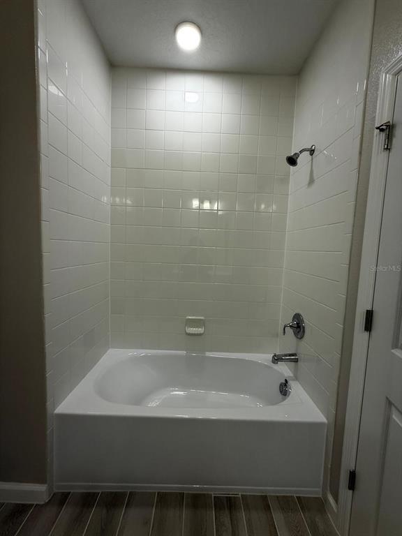 Building Photo - 1395 Mount Royal Dr