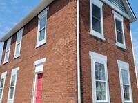 Building Photo - 751 Wager St