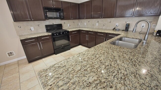 Building Photo - 21211 Bridge Springs Ln