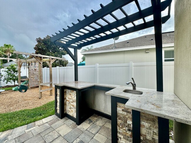 Building Photo - Spacious 4-Bedroom Home with Outdoor Oasis in Sought-After Wynnfield Lakes—Minutes from Beach, Sh...