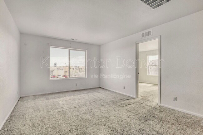 Building Photo - 16793 E Virginia Ave