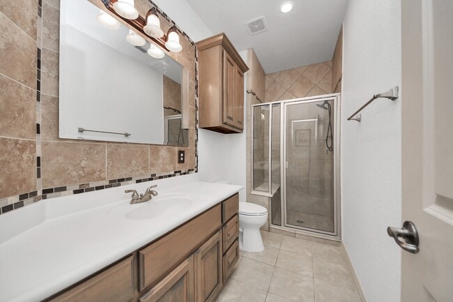 Building Photo - 7211 Spring Meadow Ln