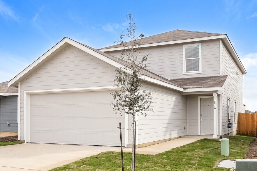 Building Photo - 2210 Burnet Rose