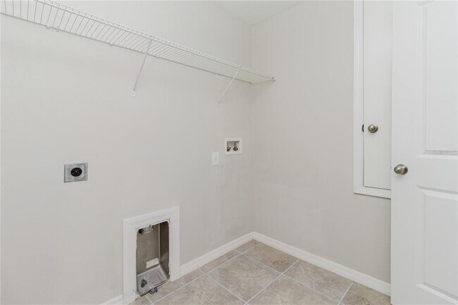 Building Photo - 304 Cascade Bend Dr