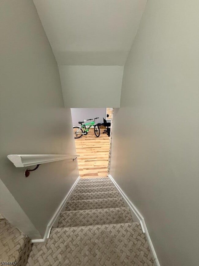 Building Photo - 1902 Bayley Ct