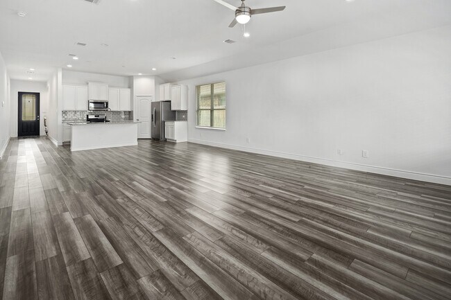 Building Photo - 1539 Oakdale Crest Rd