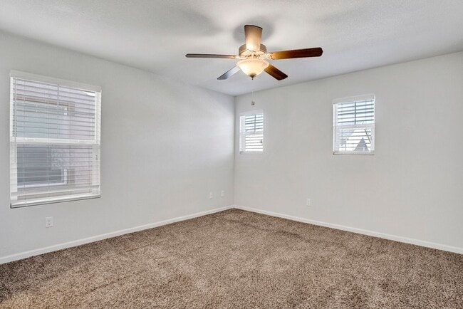 Building Photo - 8154 Laurel Willow Ln