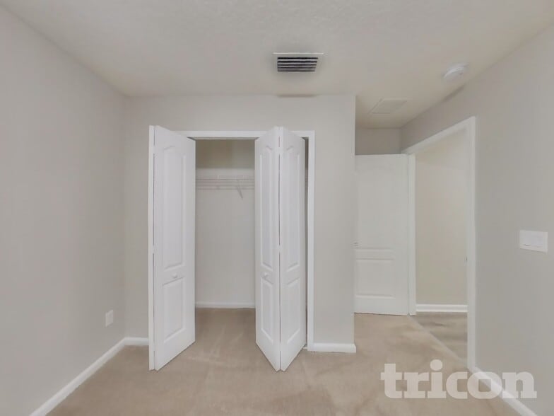 Building Photo - 86216 Vegas Blvd