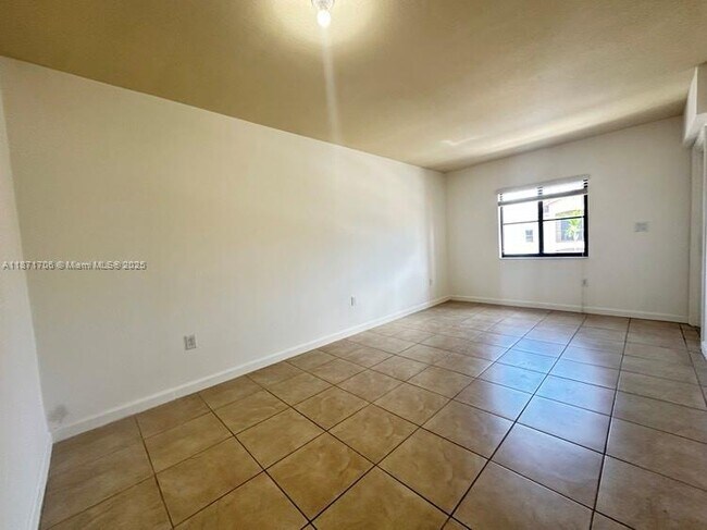Building Photo - 22421 SW 88th Pl