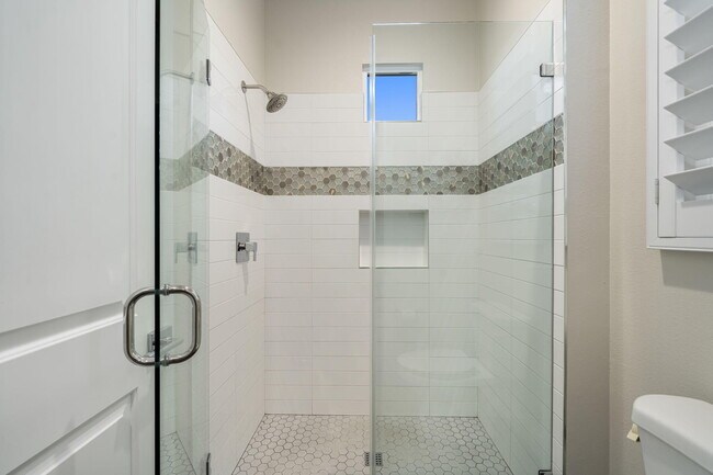 Building Photo - 74425 Zeppelin Dr