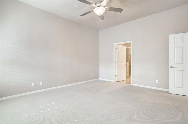 Building Photo - 10300 Morado Cove