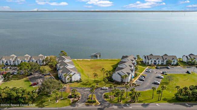 Building Photo - 7030 U.S. Rte 1