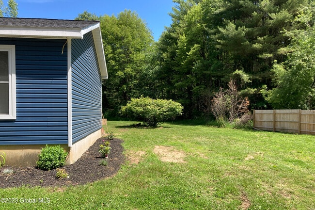 Building Photo - 157 Louden Rd