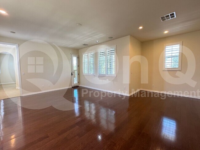 Building Photo - 4371 S Pecan Dr