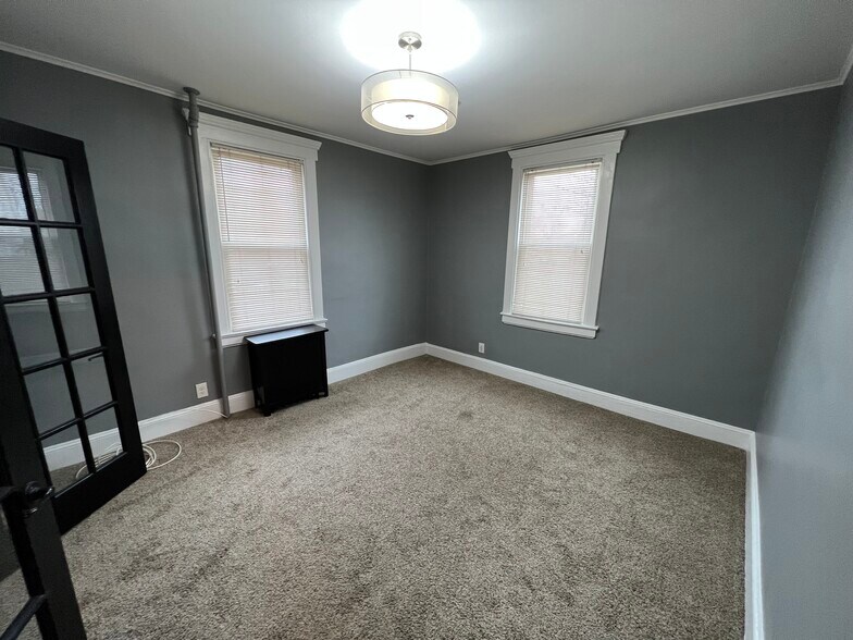 Bedroom 2 - 112 Hamilton Ave