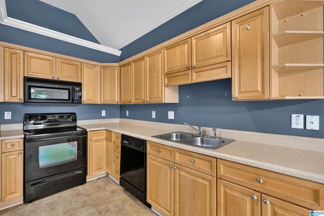 Building Photo - 5639 Colony Ln