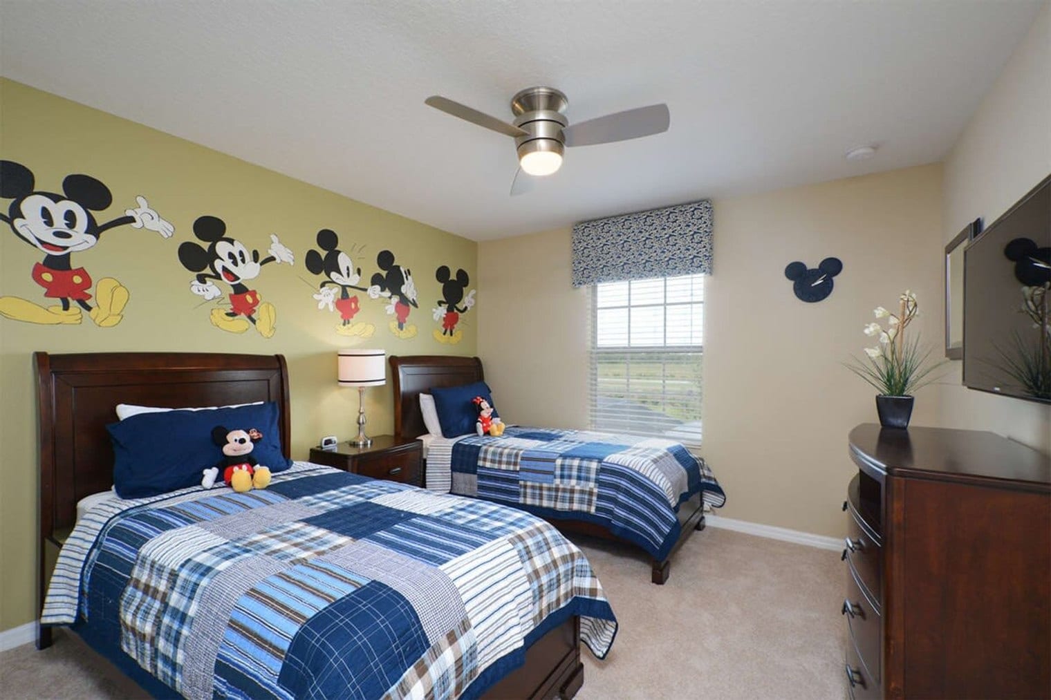 Building Photo - 4879 Clock Tower Dr