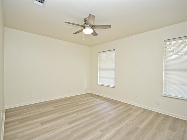 Building Photo - 7601 Tisdale Dr