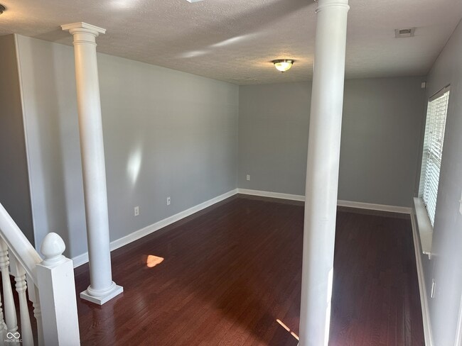 Building Photo - 11461 Reagan Dr