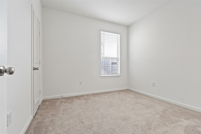 Building Photo - 21127 Dolphin Bay Ln