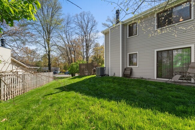 Building Photo - 1513 Millikens Bend Rd