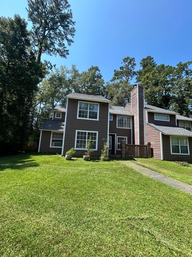 Building Photo - Charming 2 bedroom townhome in The Arbor @...