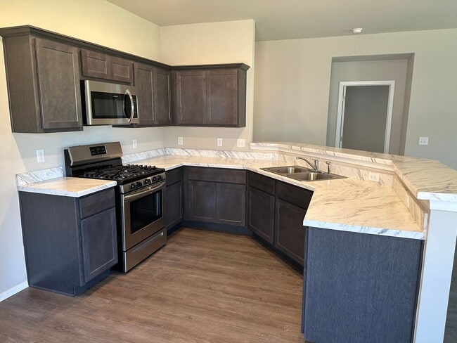 Building Photo - New 3 Bedroon, 2 Bath 2 car garage