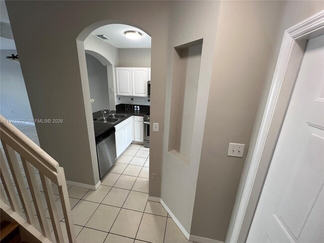 Building Photo - 110 SW 109th Ave