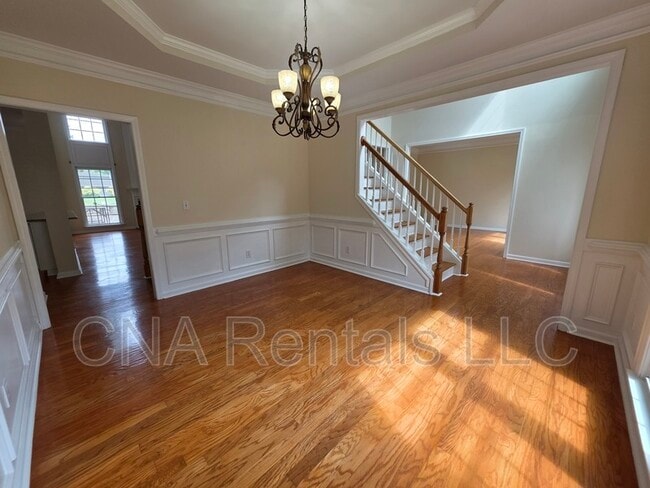 Building Photo - 1713 Paramore Pl NE
