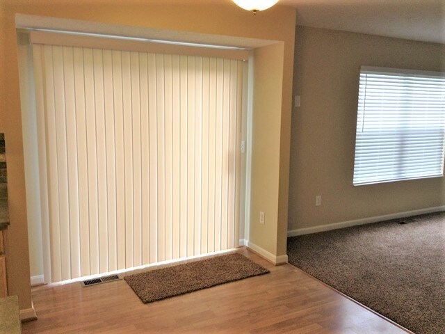 Building Photo - 5632 Sunrise View Cir