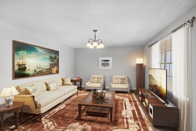 Building Photo - 2821 General Doolittle Ave