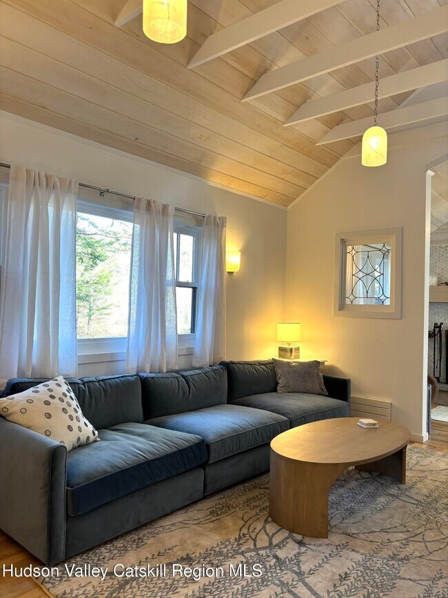 Building Photo - 299 Wittenberg Rd